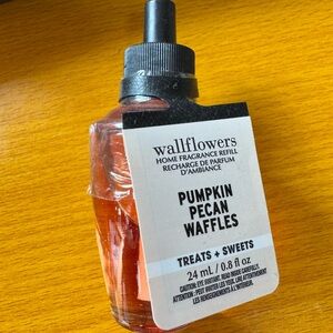 B&BW Pumpkin Pecan Waffles Fragrance Wallflower Refill